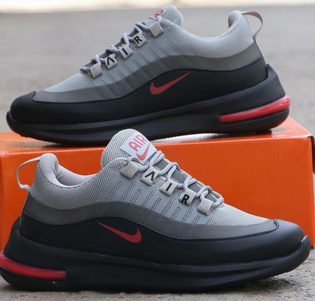Sports Shoes