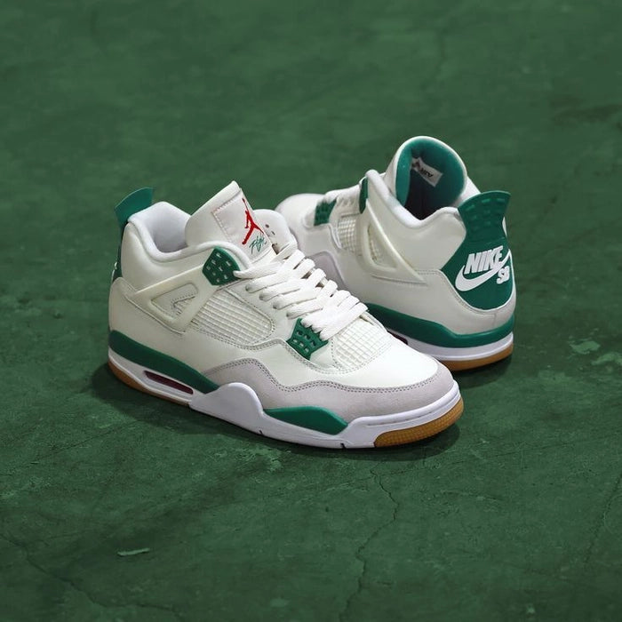 JORDAN RETRO 4 PINE GREEN