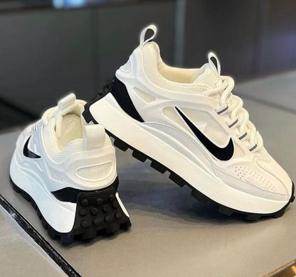 Nike Skechers