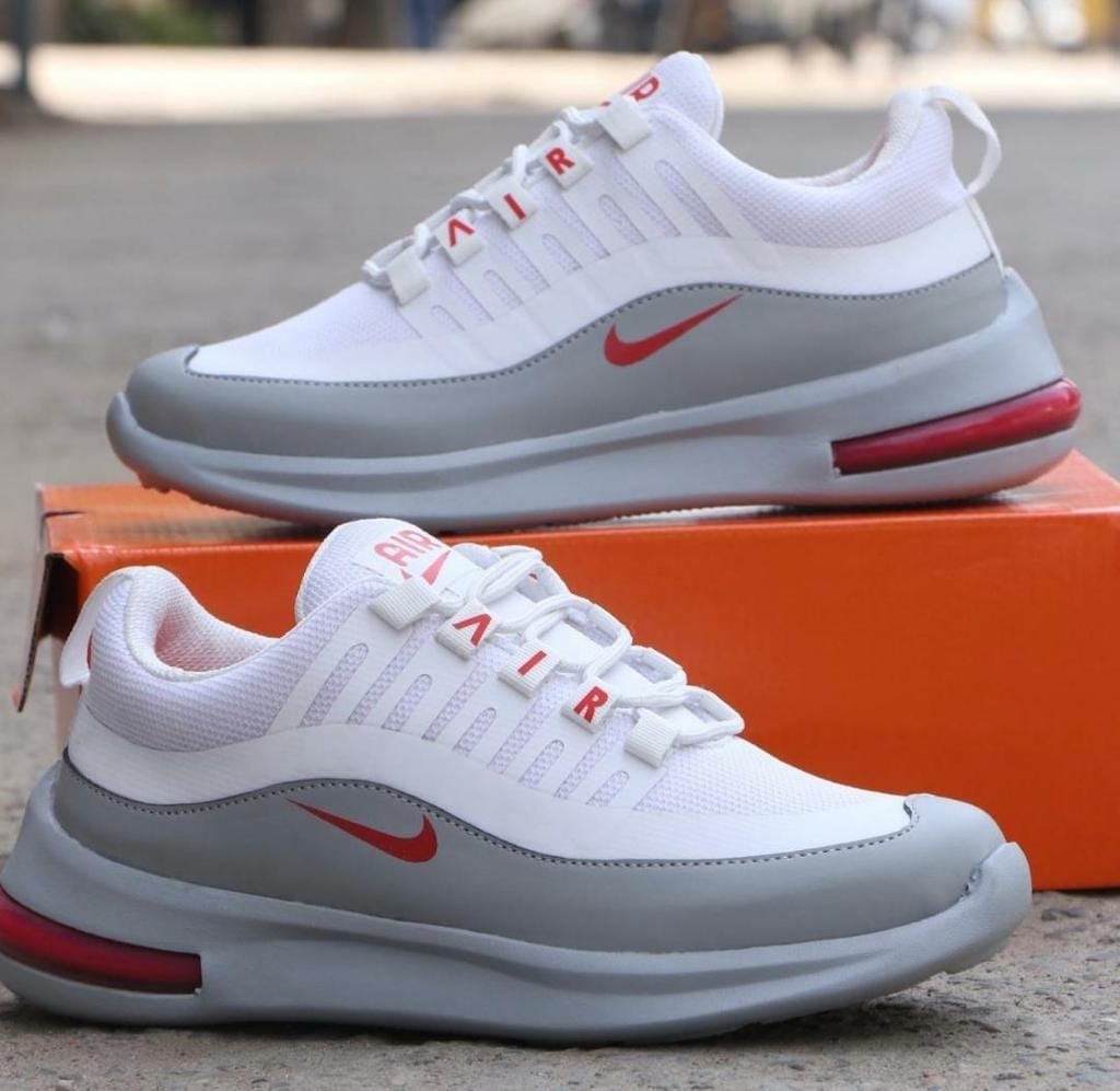 Sports Shoes